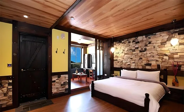 غرفة بسرير كوين بإطلالة على الجبل، Sun Moon Lake Youngquan Hotels 3/4