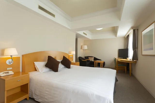 غرفة ديلوكس بسرير كينج، Rihga Hotel Zest Takamatsu 2/6