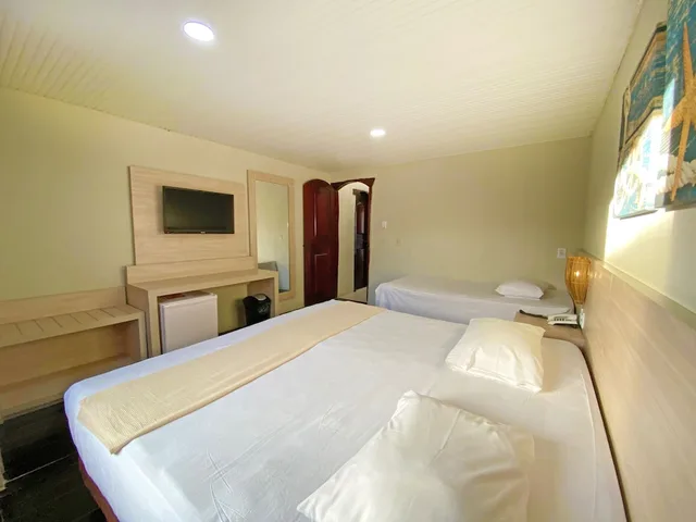 شاليه بسرير كينج وثلاثة أسرّة بإطلالة على الحديقة، Hotel Parque das Fontes All Inclusive 1/3