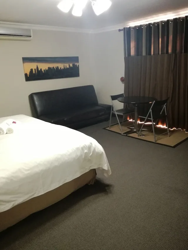 غرفة قياسية بسريرين منفصلين وسرير كينج، Belmont Guesthouse 1/1