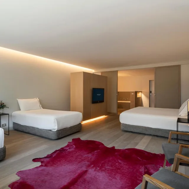 غرفة سوبيريور رباعية، Eurostars Pamplona 6/9