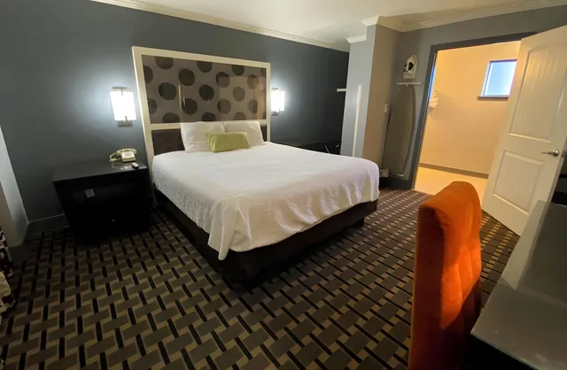 غرفة قياسية، Budget INN At The Heavenly Gondola 1/1
