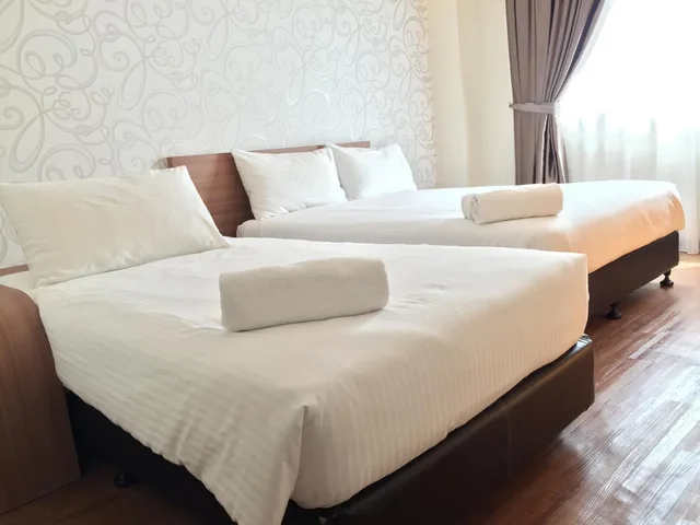 Room, Triple, D Elegance Hotel 2/7
