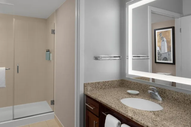 استوديو بسرير كينج، Residence Inn By Marriott Los Angeles Burbank Downtown 4/4