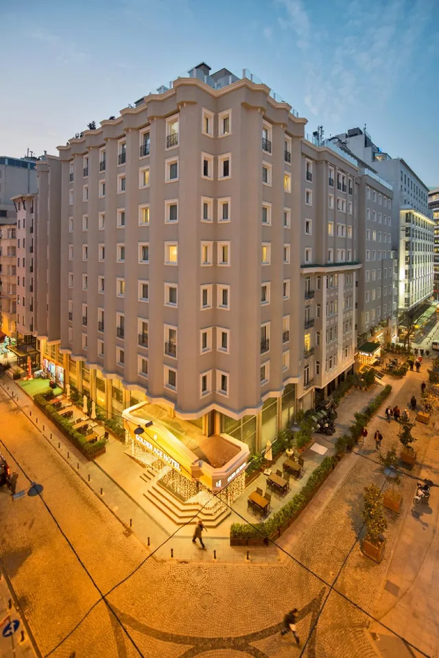 جناح جونيور مفرد، Golden Age Hotel Taksim 1/1