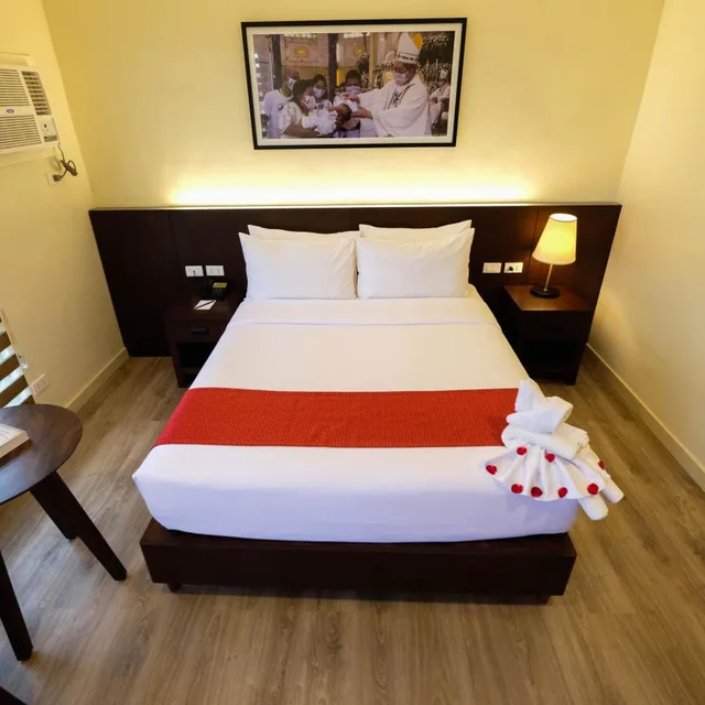 غرفة ديلوكس، Cebu Quincentennial Hotel 6/9