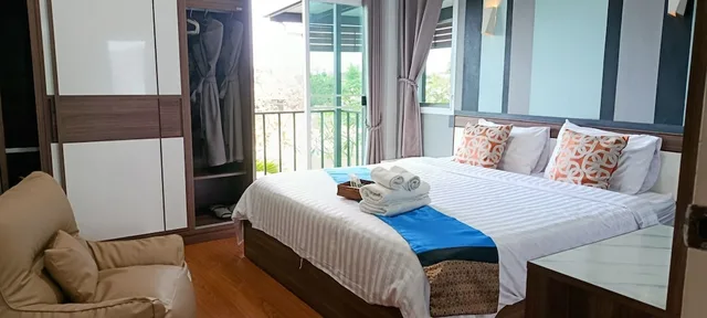 3 Bedrooms, Connecting, Pool, 7 Bedrooms, Villa, 1 Queen and 3 Single Beds، Villa Rajapruek 10/10