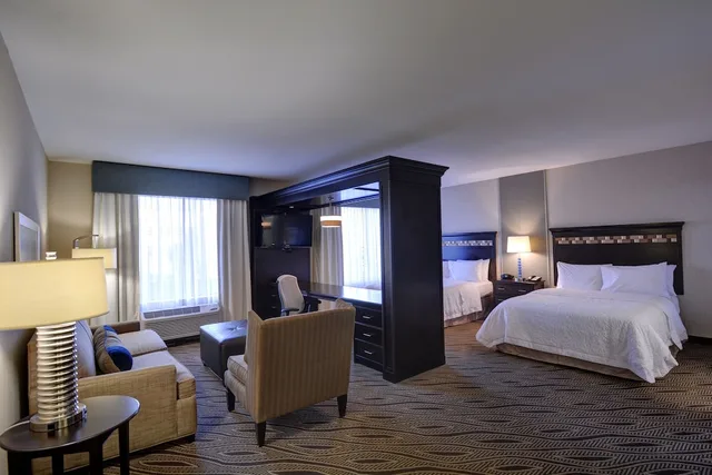 جناح استوديو بسريرين كوين مع أريكة بمطبخ صغير، Hampton Inn & Suites Denver/Airport-Gateway Park 5/10