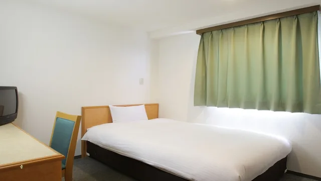 غرفة مفردة، Hotel Green Palace 6/8