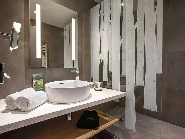 فيلا سوبيريور عائلية بسرير كينج وسرير بطابقين بشرفة بإطلالة، Hotel Mercure Les Arcs 1800 & Spa 5/5