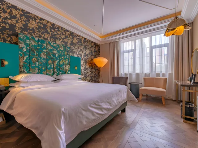 غرفة بزنس بسرير كوين، Jinjiang Metropolo Shanghai Xintiandi Hotel 1/1