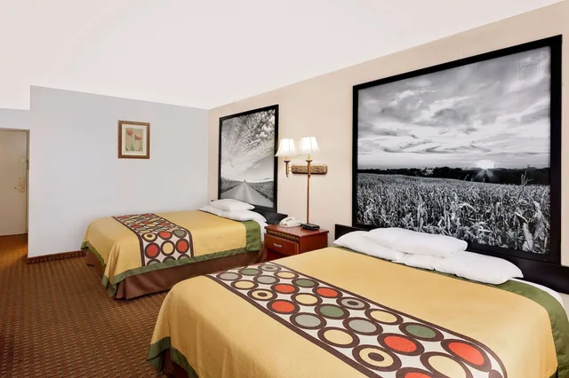 غرفة قياسية بسريرين كوين، Super 8 by Wyndham Plainview 5/6