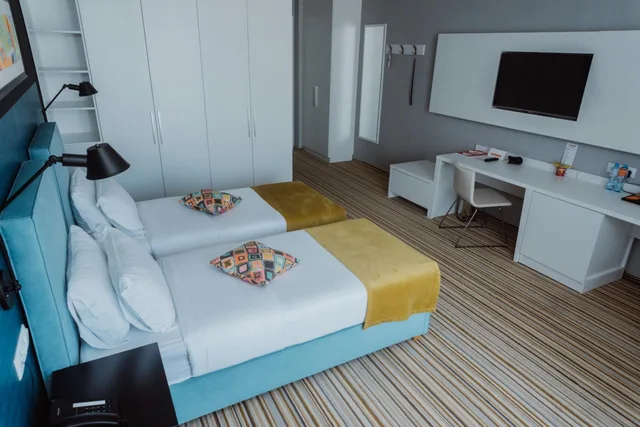 غرفة كلاسيكية بسرير مزدوج بشرفة، Tangerine Apart Hotel Batumi 8/10