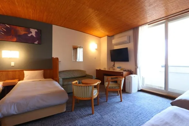 غرفة عائلية رباعية بأربعة أسرّة بإطلالة على البحر، Shinnishiki Hotel 5/6