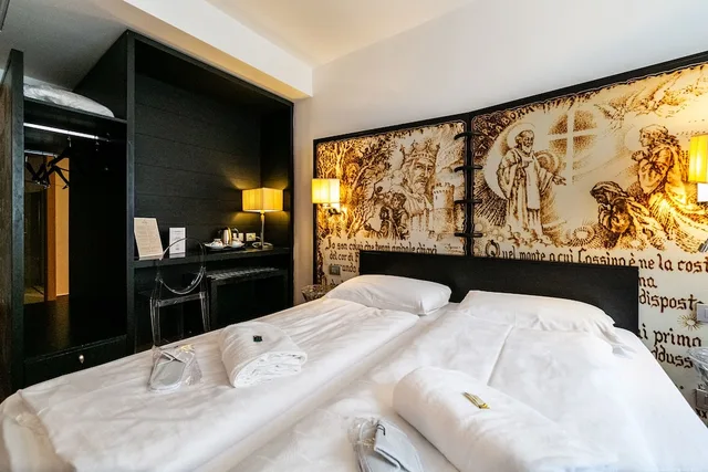 غرفة ديلوكس بسرير كوين وسرير فردي، Boutique Exclusive B&B Trento 1/10