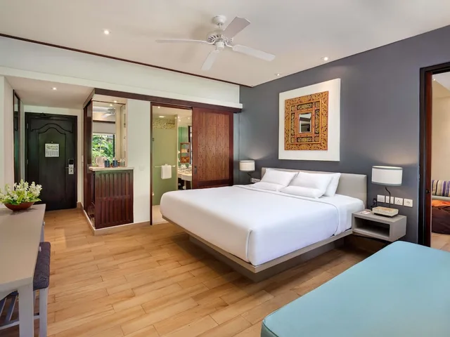 Deluxe, King Bed, Pool View, Garden Wing، Novotel Bali Benoa 6/9