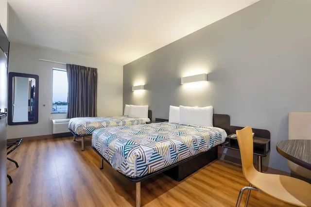 غرفة قياسية بسريرين مزدوجين، Motel6 Texas City, TX - I-45 South 2/6
