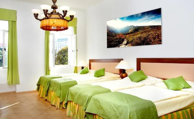 Room, Quadruple, Wenceslas Square Hotel 3/9