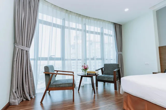 غرفة تنفيذية بسريرين منفصلين بإطلالة على المدينة، Legend Westlake Hotel 2/5