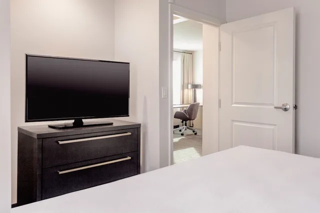 Suite, King Bed, Sofa, Residence Inn by Marriott Loma Linda Redlands 2/4