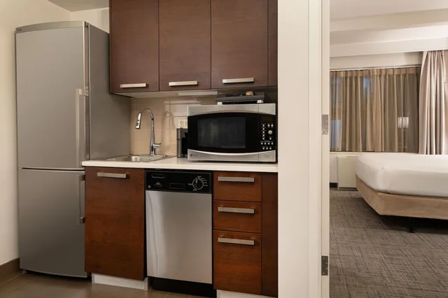 Suite, King Bed, Residence Inn by Marriott New York Manhattan/ Midtown Eastside 6/10