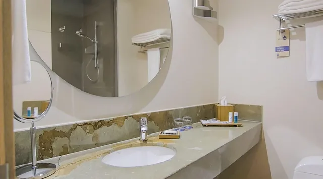 غرفة بزنس تنفيذية بسرير مزدوج، Ghl Hotel Monteria 5/6