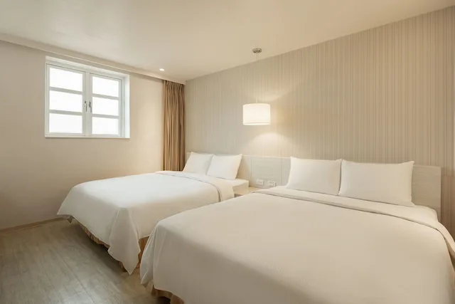 غرفة رباعية بسريرين مزدوجين، Kindness Hotel Houyi Jiuru 2/6