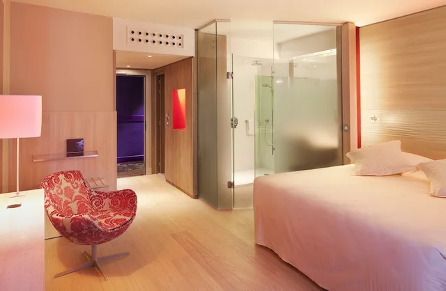 Chambre Double Deluxe، Oceania L Univers Tours 1/3