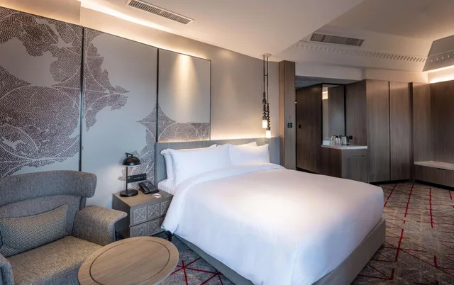 غرفة عائلية، Doubletree By Hilton Putrajaya Lakeside 8/10