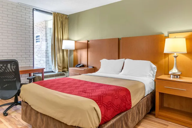 غرفة بسرير كينج للمدخنين لذوي الإعاقة، Econo Lodge Creedmoor - Butner 7/10