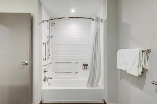 غرفة بسرير مزدوج لذوي الإعاقة، Avid Hotel Zeeland 4/4