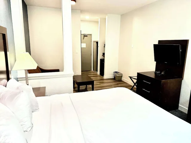 جناح بسرير كينج، Baymont by Wyndham Richmond I-70 1/3
