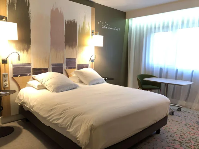 Classic, Convertible Double Bed، Mercure Reims Parc Des Expositions 1/3