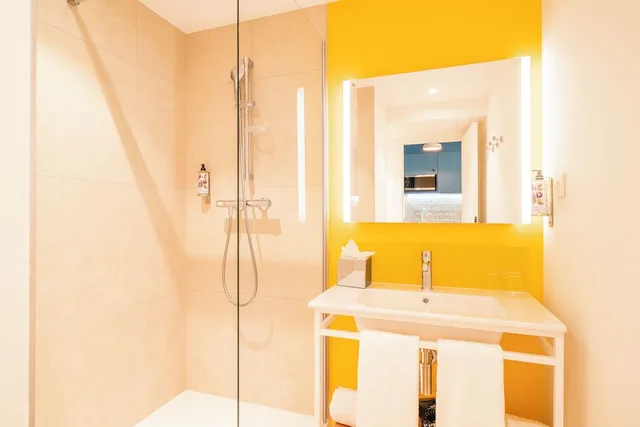 غرفة جونيور بثلاثة أسرّة، Hotel Soleo Prado 9/9