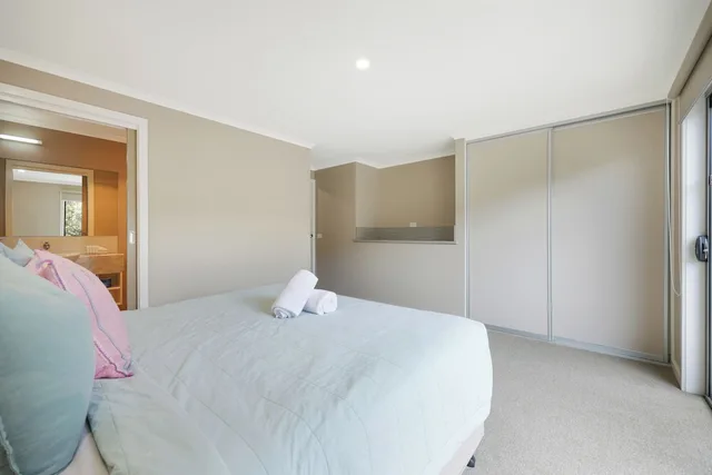 2 Bedrooms, Family, Villa, King and Queen Bed, Bay View, Sofa, Sea Foam Villas 6/8