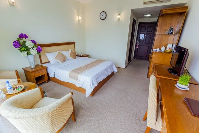 غرفة ديلوكس بسرير مزدوج بإطلالة على المدينة، Thien An Riverside Hotel 7/10