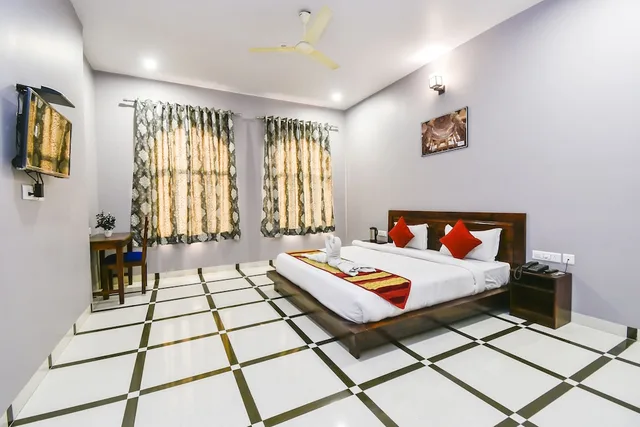 Royal, Heritage, Double Bed، Hotel Laxmi Niwas 6/10