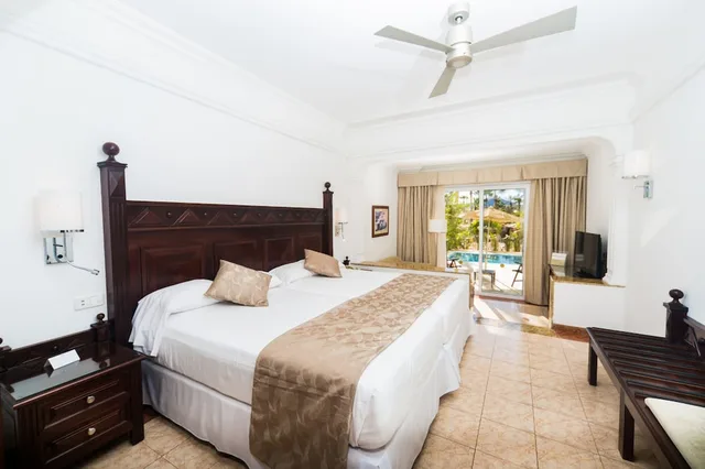 Swim Up, Junior Suite, Adult Only، Riu Palace Cabo San Lucas 2/6