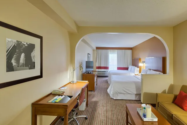 غرفة سوبيريور بسريرين مزدوجين، Four Points by Sheraton Charlotte - Pineville 2/4