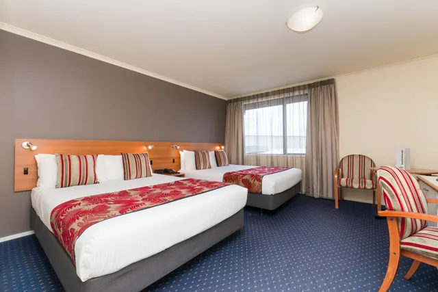 غرفة متصلة سوبيريور بسريرين منفصلين، Heartland Hotel Auckland Airport 1/10