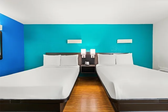 غرفة بسريرين كوين، Signature Inn Miami 7/10