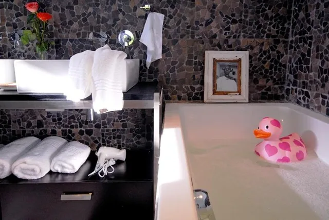 غرفة ديلوكس بسرير مزدوج بشرفة، Dysart Boutique Hotel 6/6