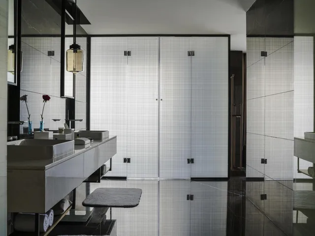 Deluxe, Suite, King Bed, Lake or Park View, Lounge Access، Pullman Zhouzhuang 5/6