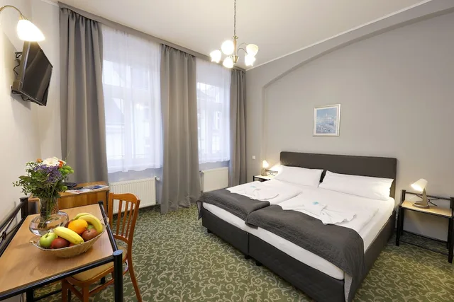 غرفة ديلوكس بسريرين منفصلين، Hotel Boston 2/5