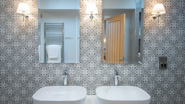 شقة بسرير مزدوج وسريرين منفصلين وسريرين، Rowton Hall Country House Hotel And Spa 2/3