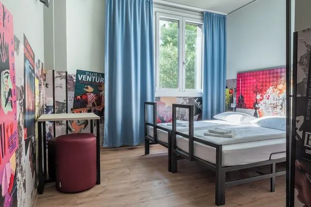 غرفة مفردة، a&o Hostel Venezia Mestre 4/20