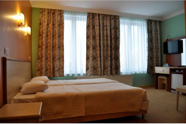 غرفة بسريرين منفصلين، HOTEL PRESTIGE 2/10