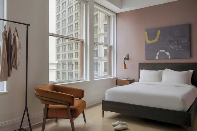 غرفة بسرير كوين لذوي الإعاقة، Flatiron Hotel 1/2