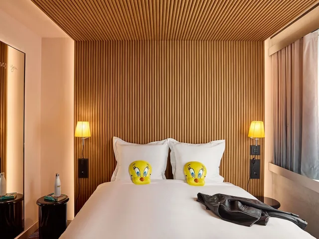 Mama, Medium, Double Bed، Mama Shelter Zurich 5/9