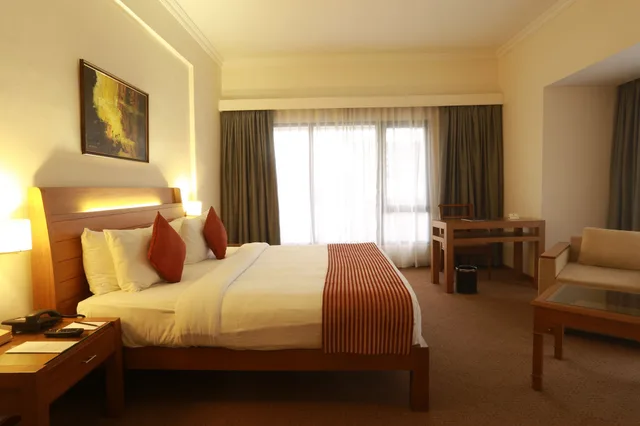 غرفة سوبيريور بسريرين منفصلين، The Avenue Regent 2/10